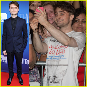 daniel radcliffe selfie what if